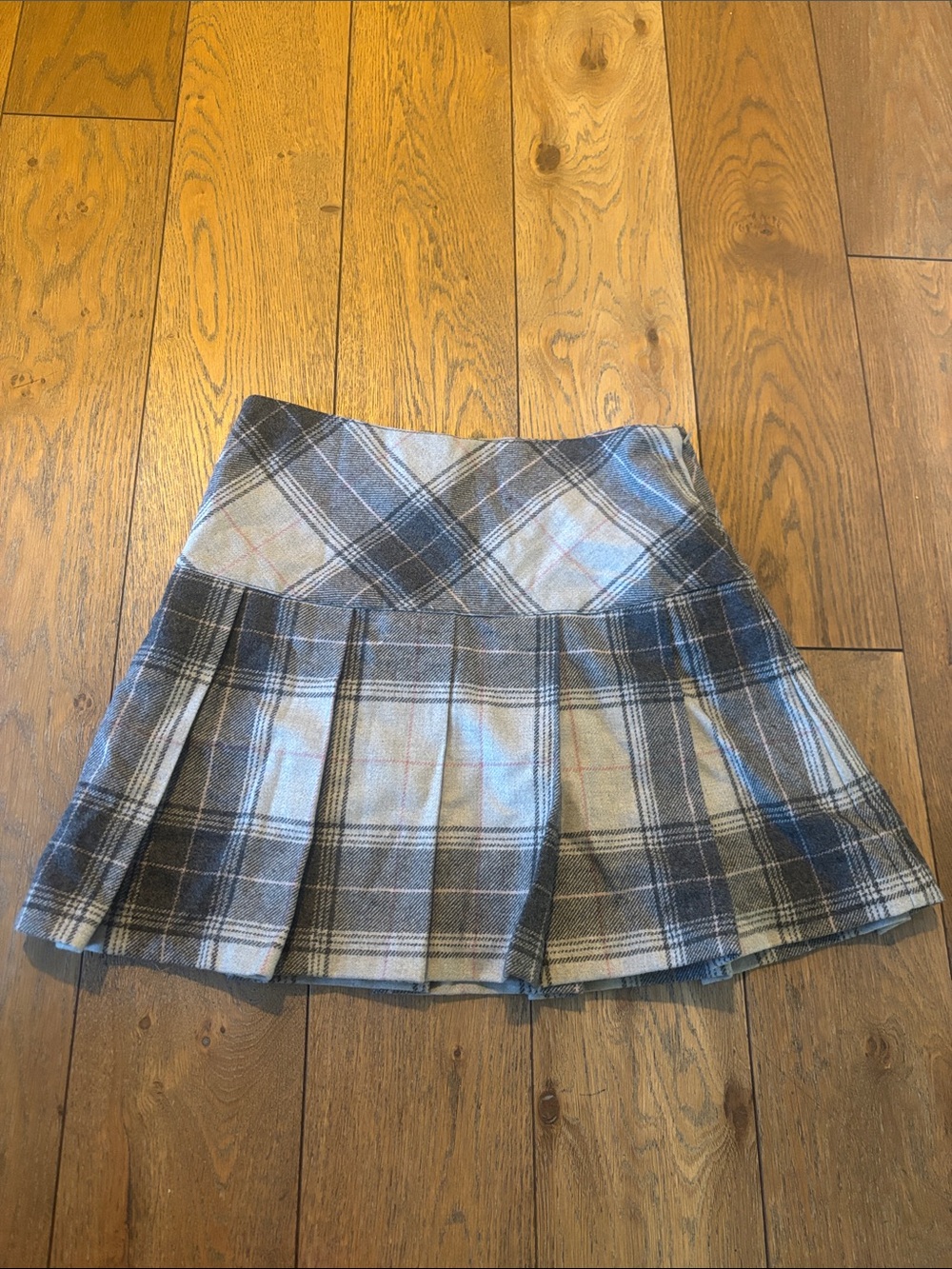 GAP Plaid Pleated Mini Skirt - Light and Dark Gray